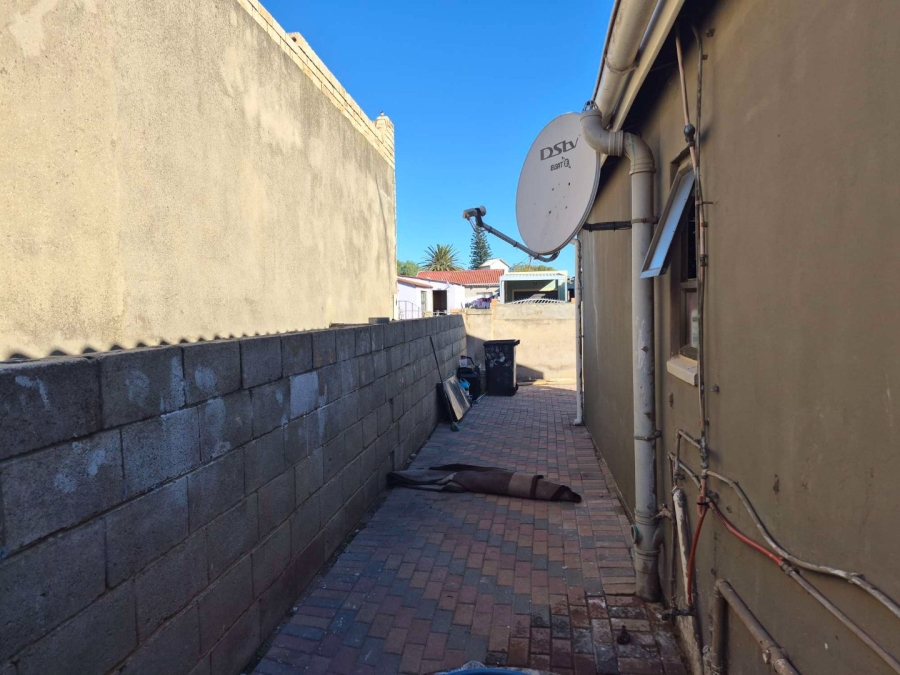 3 Bedroom Property for Sale in Zwide Eastern Cape